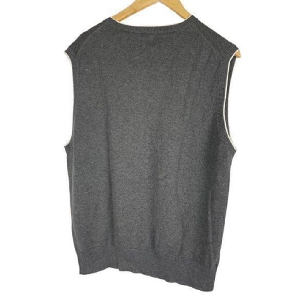 Gap Men's V Neck Gray Sweater Vest Large NWT - Picture 3 of 3